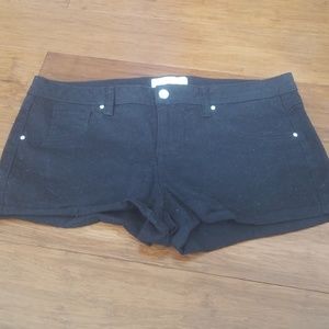 NWOT BLACK shorts